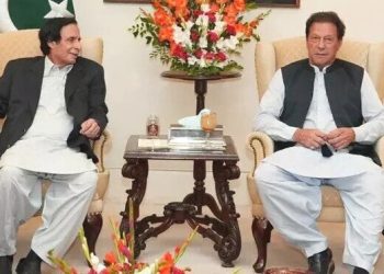 عمران خان کے نگران وزیراعلیٰ کے لیے تین نام ، یہ کون ہیں؟