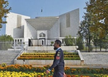 جسٹس مظاہر نقوی کے خلاف  سپریم جوڈیشل کونسل میں ریفرنس دائر