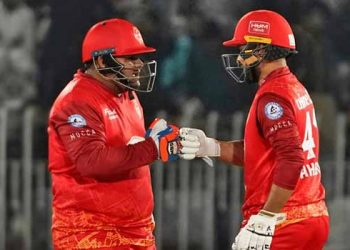 گلیڈی ایٹرز کو2 وکٹ سے شکست،  اسلام آباد یونائیٹڈ  پی ایس ایل کے پلے آف مرحلے میں  پہنچ گئی