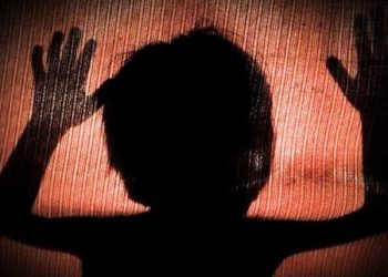 پولیس نے 6 سالہ  بچی کو  زیادتی کے بعد قتل کرنے والے  پڑوسی کو گرفتار کرلیا