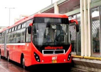 طلبا و طالبات میٹرو ٹرین اور بس میں مفت  سفر کریں گے، پنجاب کابینہ کا فیصلہ