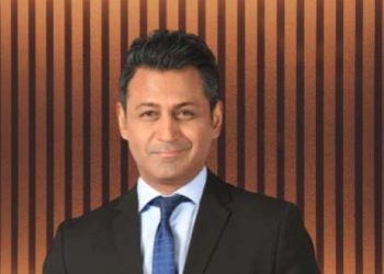 وزیراعظم کے معاون خصوصی فہد حسین نے استعفیٰ دے دیا