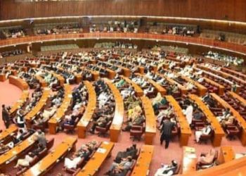 آرمی چیف ، ڈی جی آئی ایس آئی اسمبلی کے ان کیمرہ اجلاس میں شریک ہوں گے