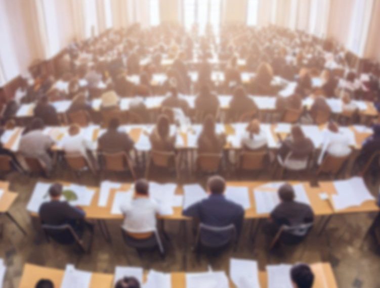 ایم ڈی کیٹ میں نقل کرنے والے طلباء پر 2 سال کے لیے پابندی عائد